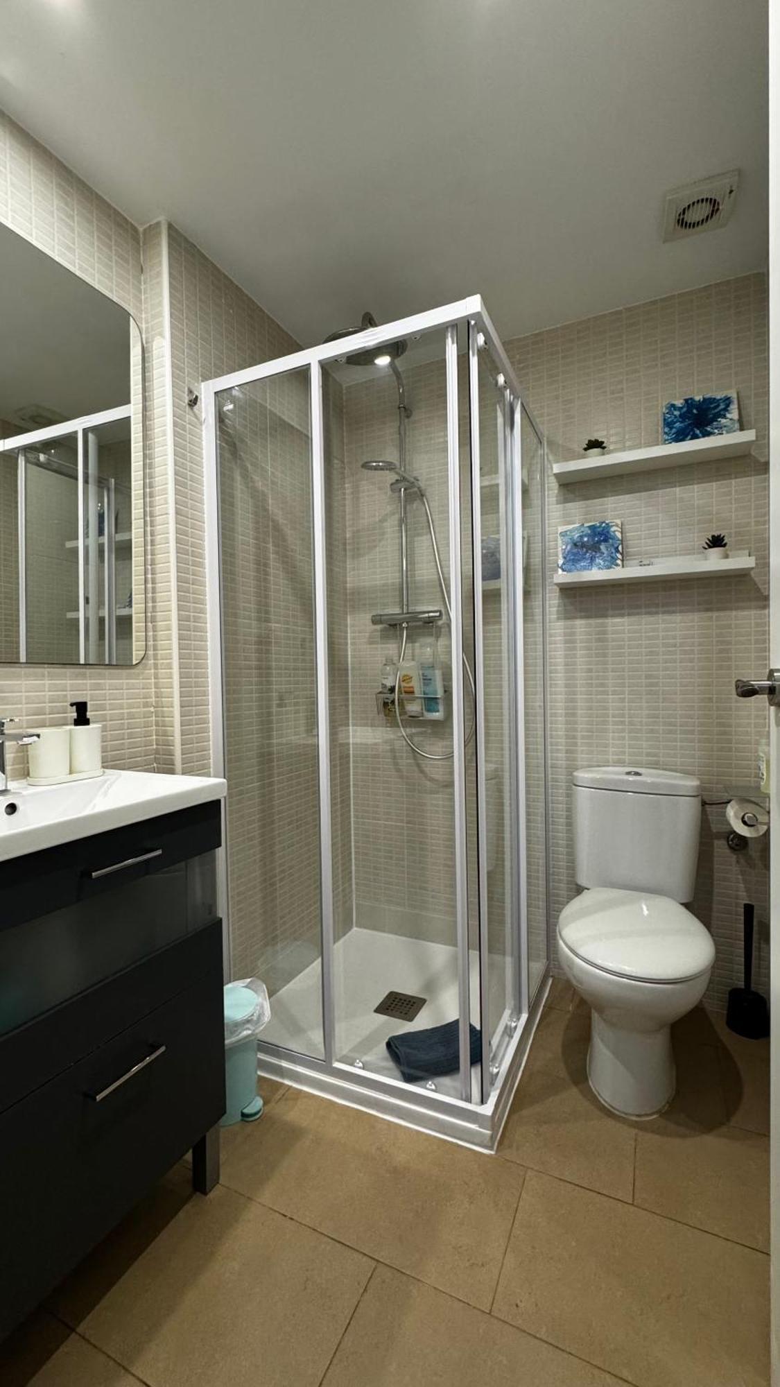 Moderno Apartamento Con Parking,Tarrassa, Barcelona Terrassa Extérieur photo